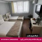 . این هتل اتاق هایی با تهویه مطبوع با میز، چای خوری برقی، مینی بار، صندوق امانات، تلویزیون صفحه تخت و حمام اختصاصی با دوش در اختیار مهمانان قرار می دهد. اتاق‌های هتل بالی استار سیتی دارای ملحفه و حوله هستند