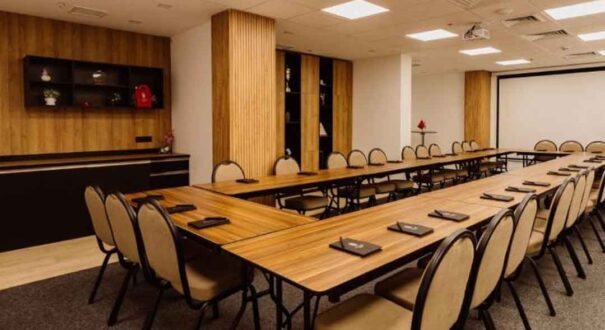 هتل آلیانس پالاس (ALLIANCE PALACE HOTEL) باتومی