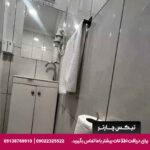 . این هتل اتاق هایی با تهویه مطبوع با میز، چای خوری برقی، مینی بار، صندوق امانات، تلویزیون صفحه تخت و حمام اختصاصی با دوش در اختیار مهمانان قرار می دهد. اتاق‌های هتل بالی استار سیتی دارای ملحفه و حوله هستند