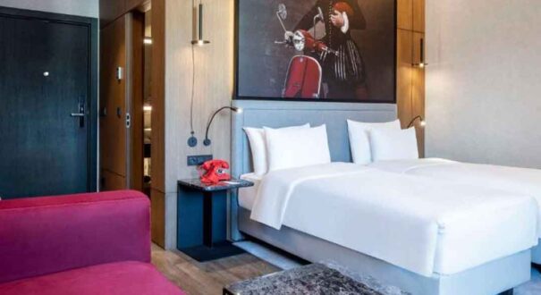 هتل رادیسون رد (Radisson RED) تفلیس
