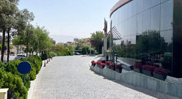 هتل بزرگ شیراز -تیکس چارتر