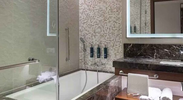 هتل هیلتون (Hilton Batumi) باتومی
