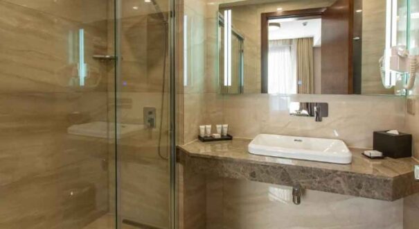 هتل کی ام ام (KMM Hotel) تفلیس