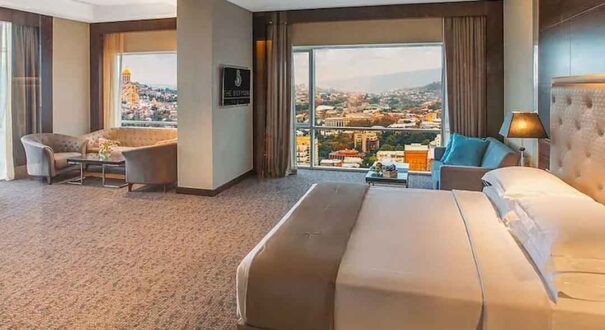 هتل بیلتمور (The Biltmore Hotel) تفلیس