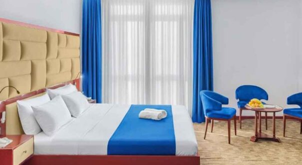 هتل دنیس (Denis hotel) تفلیس